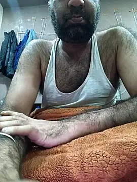 Snapshot of lund_lol chatting on 12/16/25, 06:18 lund lol online show from 12/16/25, 06:18