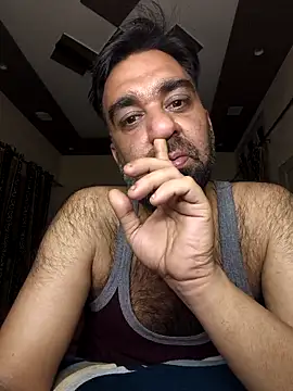 Snapshot of lund_lol chatting on 03/19/26, 06:34 lund lol online show from 03/19/26, 06:34
