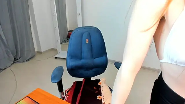 Snapshot of Linajill chatting on 03/03/25, 08:54 Linajill online show from 03/03/25, 08:54