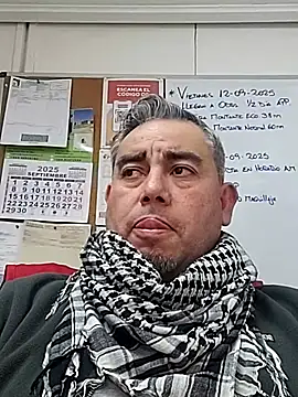 Manolete007x online show from 09/12/25, 09:15