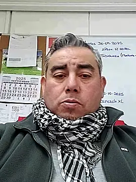 Manolete007x online show from 09/29/25, 04:34