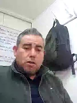 Manolete007x online show from 10/02/25, 10:17