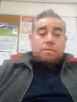 Manolete007x online show from 11/04/25, 10:31