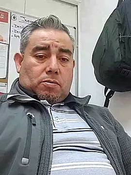 Manolete007x online show from 11/19/25, 11:27