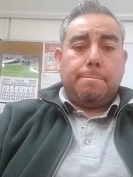 Manolete007x online show from 11/25/25, 10:54