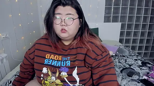 Nadine asian online show from 12/11/24, 12:12