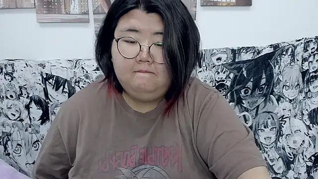 Nadine asian online show from 12/31/24, 06:27