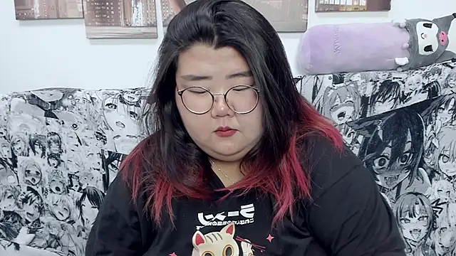 Nadine asian online show from 01/04/25, 08:17