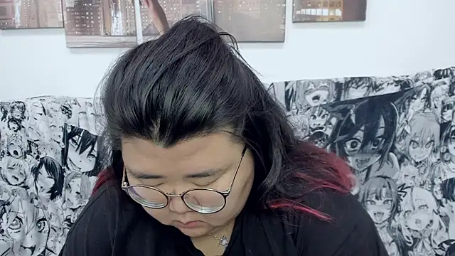 Nadine asian online show from 01/05/25, 06:13