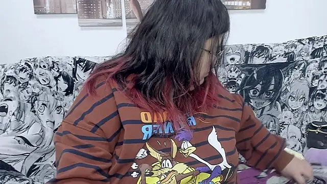 Nadine asian online show from 01/07/25, 03:14