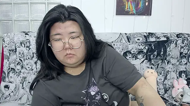 Nadine asian online show from 09/09/25, 02:00