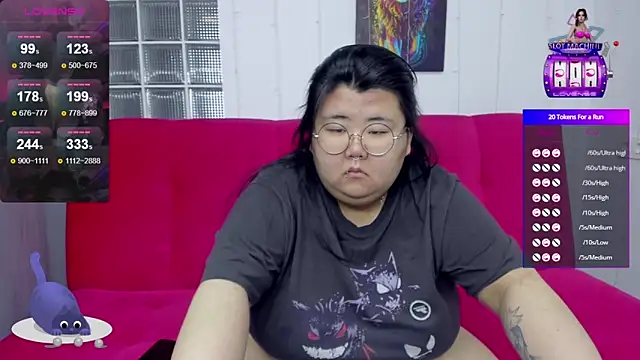 Nadine asian online show from 10/11/25, 01:16