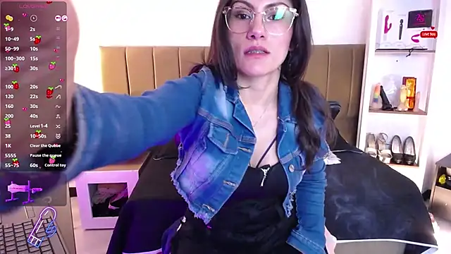 Rapunzeell  online show from 03/17/25, 01:39