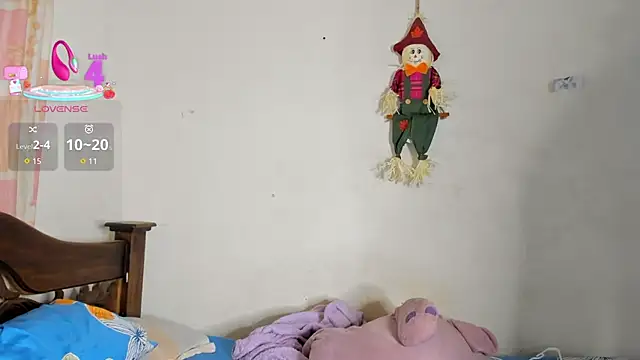 LucciaPorter online show from 10/31/25, 10:11