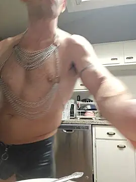 Snapshot of luvs2cumm69 chatting on 03/27/26, 07:02 luvs2cumm69 online show from 03/27/26, 07:02