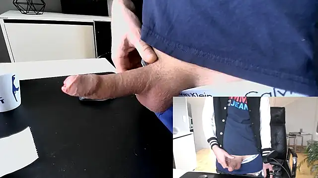 Snapshot of sperma_tributes chatting on 02/24/26, 07:50 sperma tributes online show from 02/24/26, 07:50