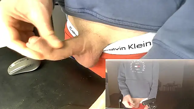 Snapshot of sperma_tributes chatting on 03/13/26, 09:10 sperma tributes online show from 03/13/26, 09:10