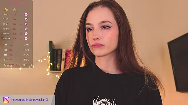 NeonShine online show from 12/08/24, 08:41