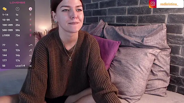 Snapshot of KristinaGrant chatting on 11/06/25, 09:21 KristinaGrant online show from 11/06/25, 09:21