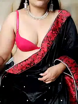 Traditional Housewife  online show from 02/05/25, 04:58