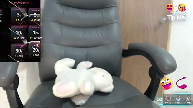 sweettmiah online show from 12/22/25, 04:37