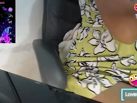 Snapshot of sweettmiah chatting on 03/12/26, 11:16 sweettmiah online show from 03/12/26, 11:16