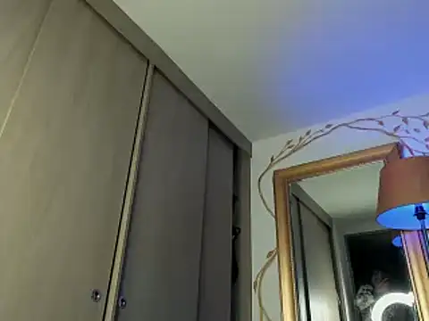 Snapshot of enzo_herrera01 chatting on 02/07/25, 06:35 enzo herrera01 online show from 02/07/25, 06:35