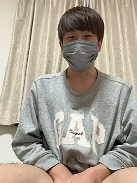 Snapshot of issy19 chatting on 01/11/26, 02:00 issy19 online show from 01/11/26, 02:00