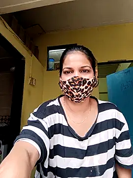 indianliza online show from 02/27/25, 05:13