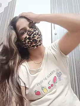 indianliza online show from 07/10/26, 06:54