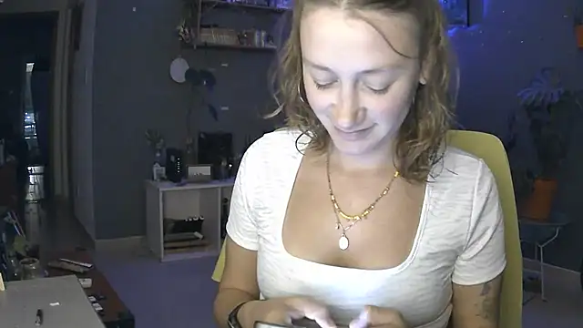 Snapshot of stupid_babybird chatting on 02/21/26, 12:55 stupid babybird online show from 02/21/26, 12:55