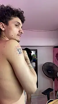 TheKing6ix9ine69 online show from 02/05/26, 10:42