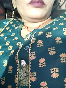 Snapshot of Ritasingh-0461 chatting on 11/25/25, 09:09 Ritasingh-0461 online show from 11/25/25, 09:09