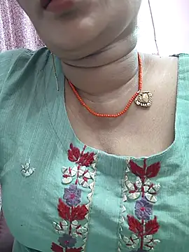 Snapshot of Ritasingh-0461 chatting on 02/20/26, 07:10 Ritasingh-0461 online show from 02/20/26, 07:10
