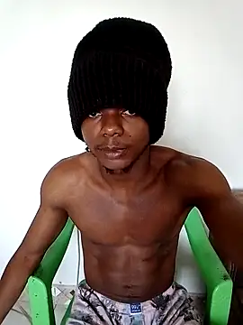 Snapshot of Samir4123 chatting on 01/28/25, 12:11 Samir4123 online show from 01/28/25, 12:11