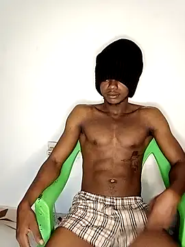 Snapshot of Samir4123 chatting on 03/04/25, 03:00 Samir4123 online show from 03/04/25, 03:00