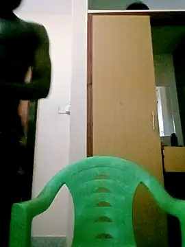 Snapshot of Samir4123 chatting on 10/09/25, 03:37 Samir4123 online show from 10/09/25, 03:37