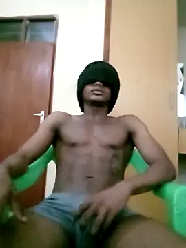 Snapshot of Samir4123 chatting on 10/15/25, 08:36 Samir4123 online show from 10/15/25, 08:36