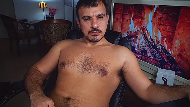 officeman7 online show from 12/07/24, 08:38