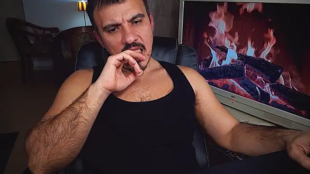 officeman7 online show from 01/13/25, 05:23