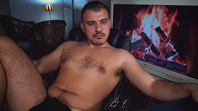 officeman7 online show from 01/15/25, 06:19