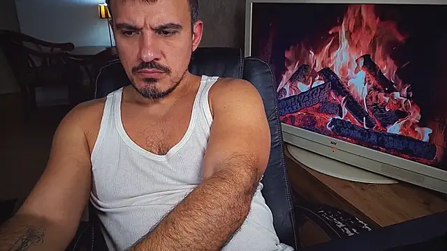 officeman7 online show from 02/02/25, 04:32