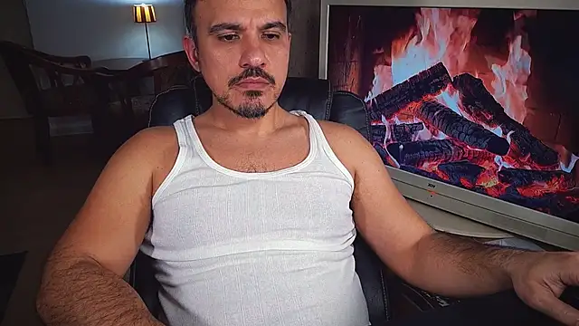 officeman7 online show from 02/05/25, 04:25