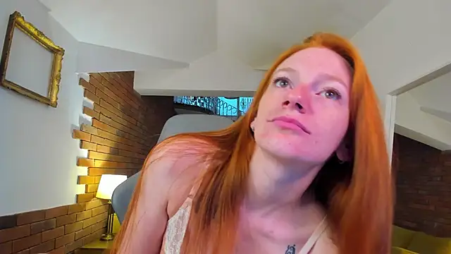 Aliceginger99 online show from 11/05/25, 06:13