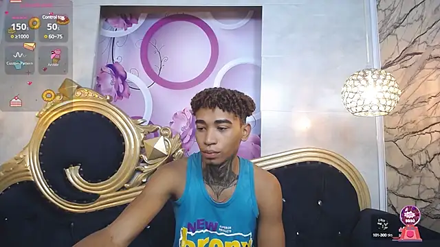 sexy blacks  online show from 01/22/25, 11:34