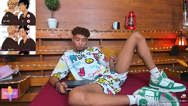 sexy blacks  online show from 02/22/25, 11:35