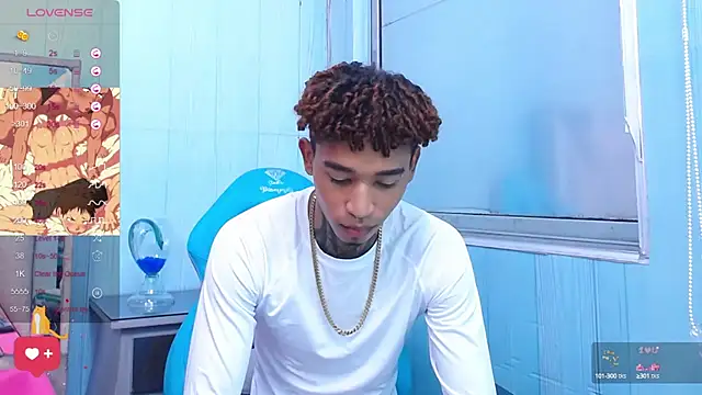 sexy blacks  online show from 03/10/25, 02:37