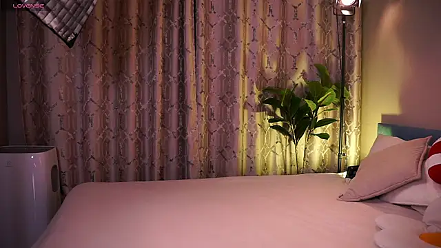 askaudrey  online show from 01/23/25, 01:45