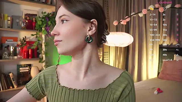 askaudrey  online show from 03/05/25, 02:01