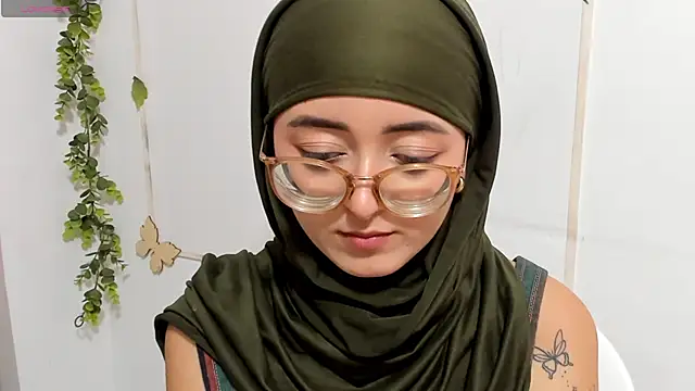 Snapshot of aysel_elid chatting on 03/12/26, 12:06 aysel elid online show from 03/12/26, 12:06